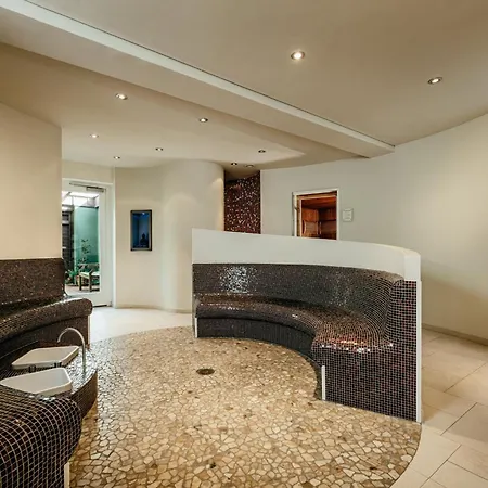 Niemeyers Romantik Posthotel ホテル 4*