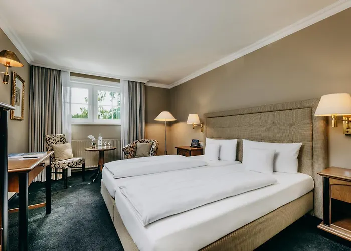 מלון Niemeyers Romantik Posthotel
