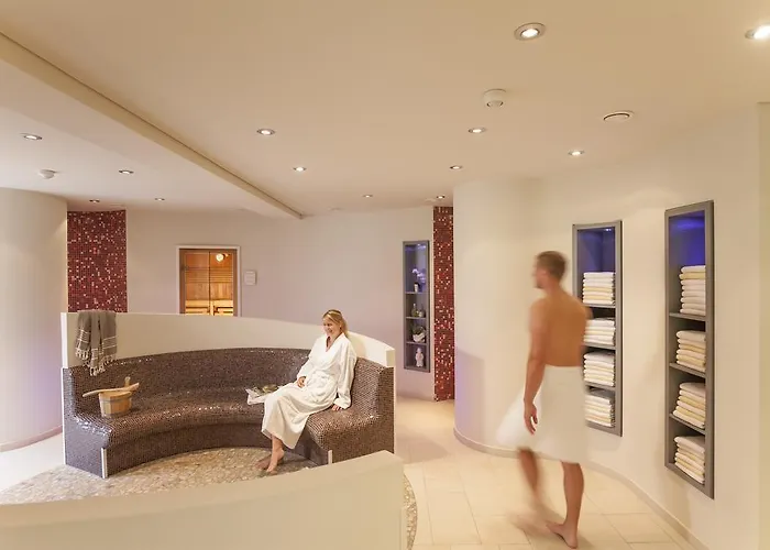מלון Niemeyers Romantik Posthotel Faßberg